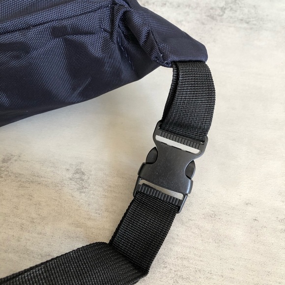 Navy Blue Fanny Pack Crossover Waist Bag Satchel with Hot Pink Smile fac… - Picture 9 of 10